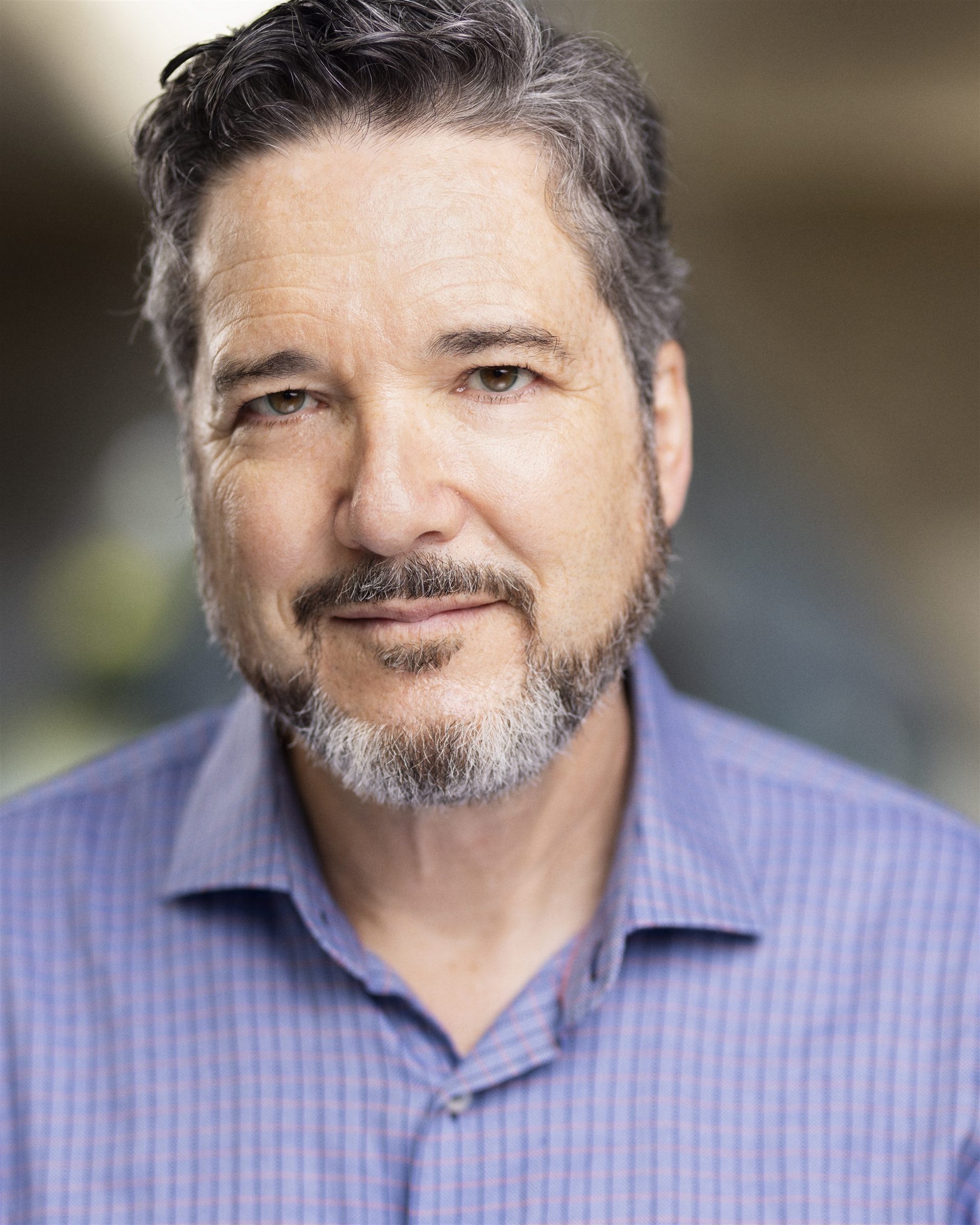 Daniel Silverman headshot
