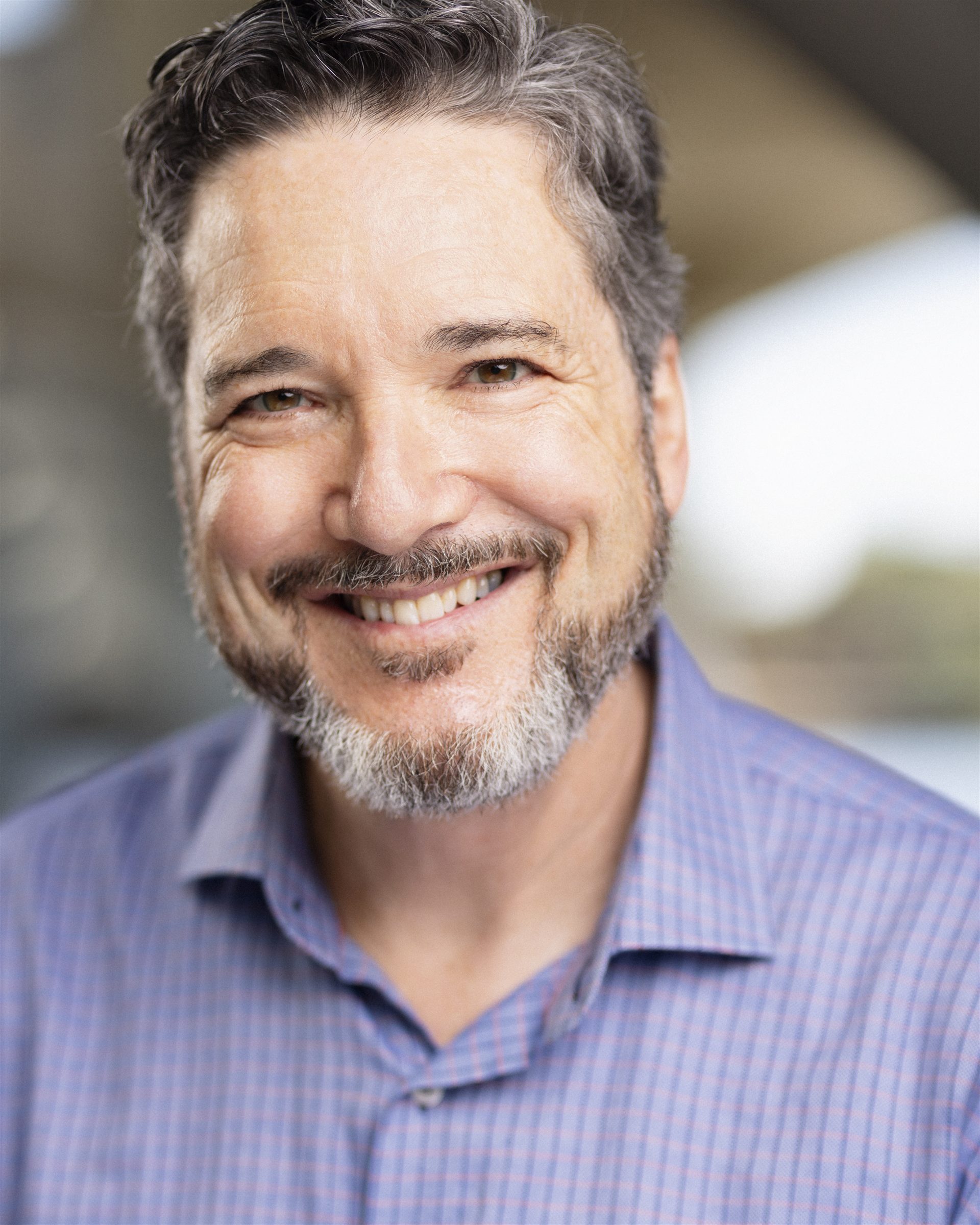 Daniel Silverman headshot